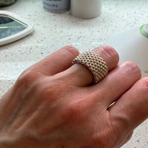 Elegant Silver Mesh Ring